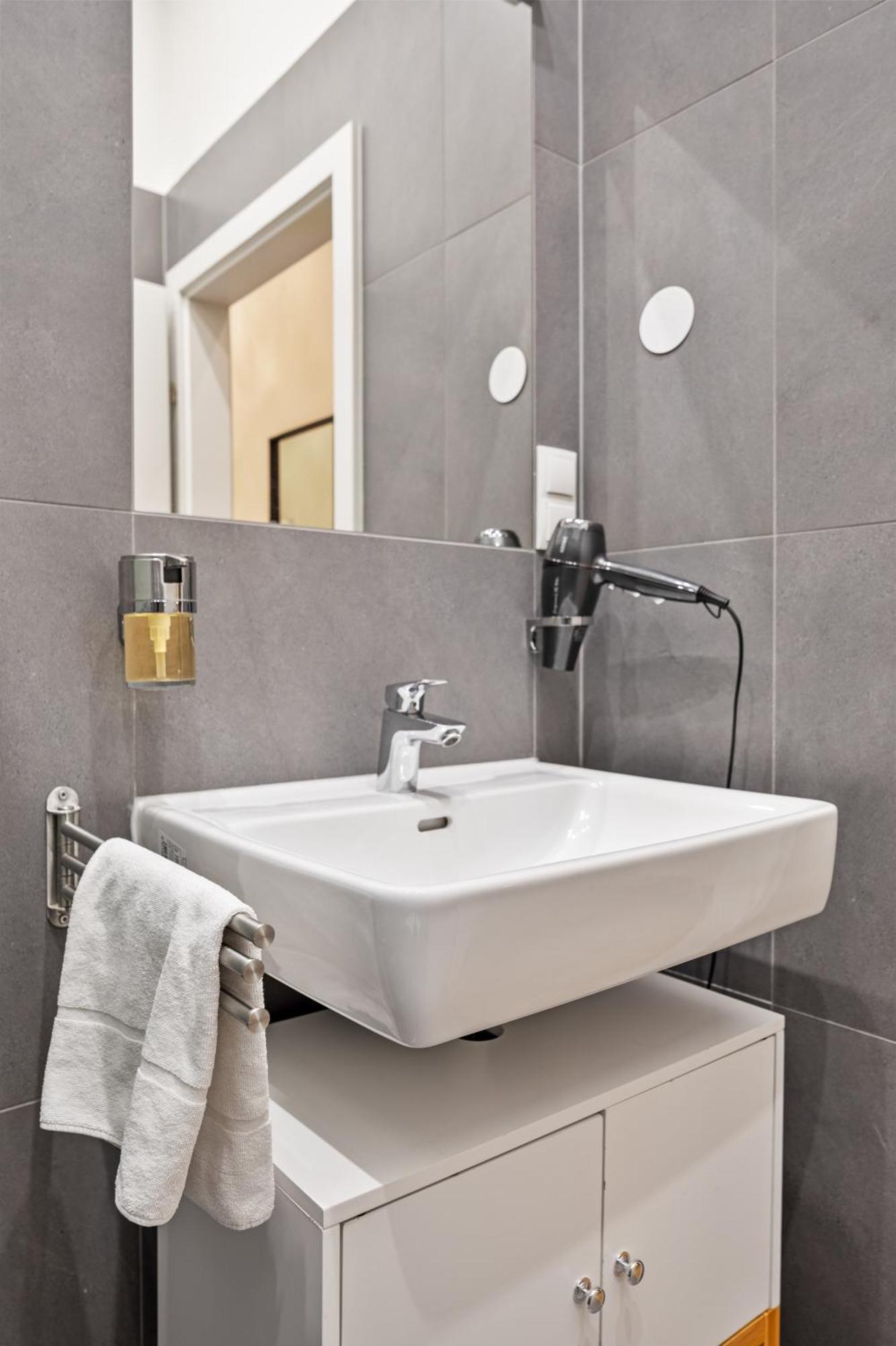 Apartment 522 Mbits Wifi Air Con Free Parking Vienna